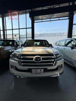 تويوتا لاندكروزر